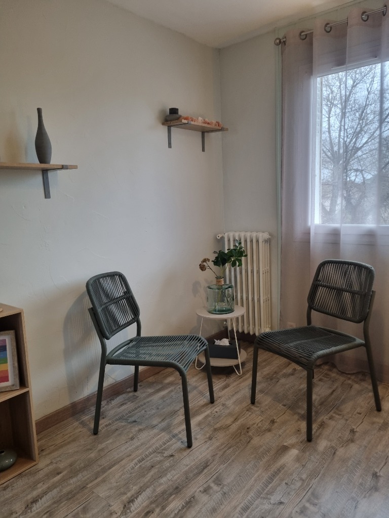 photo cabinet Jihane Soins énergétiques 