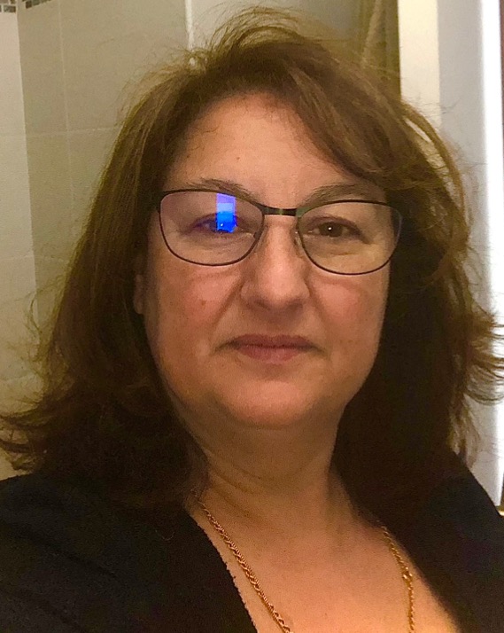 photo portrait Psychologue et psychothérapeute Fatima Domingues 