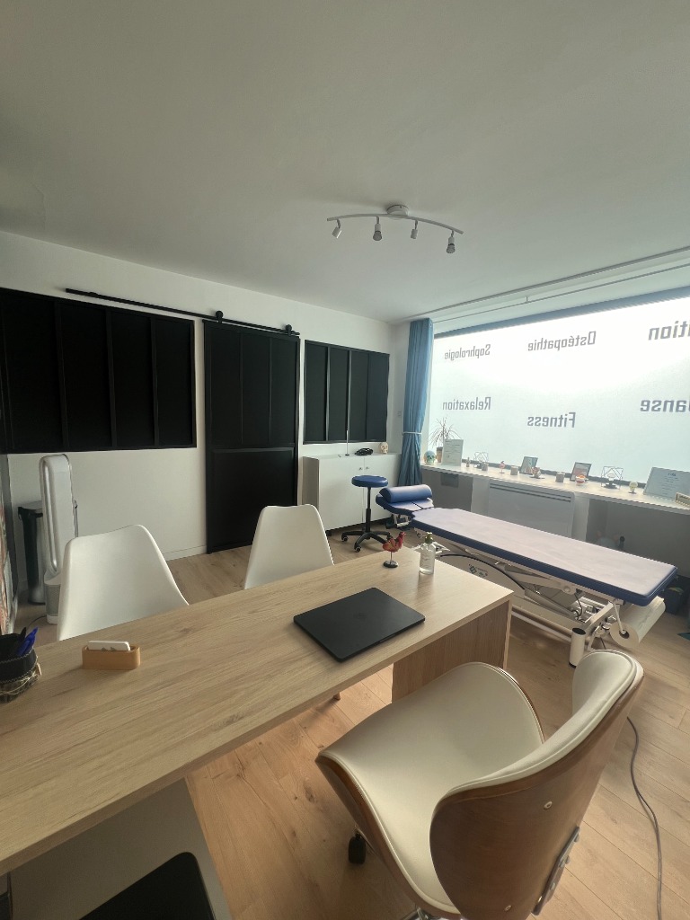 photo cabinet Etienne KOLAN