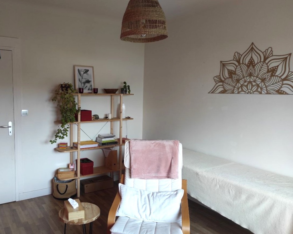 photo cabinet Chloé Roque