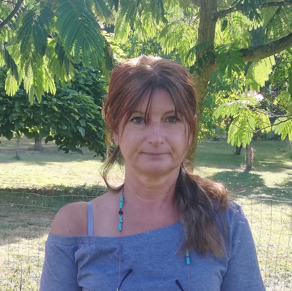 Katia Chevreux Hypnothérapeute et praticienne EMDR
