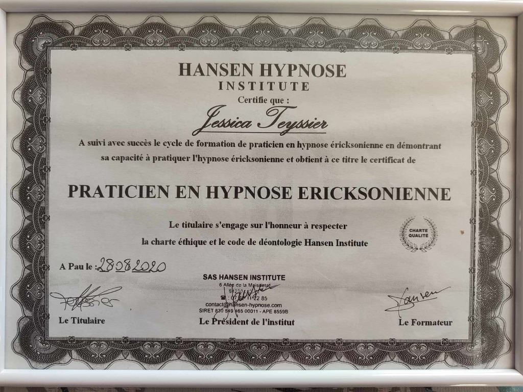 photo diplome Jessica Teyssier