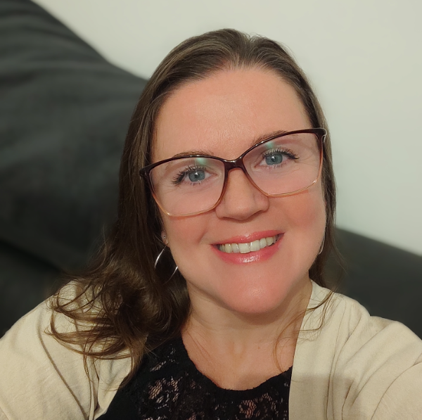 Laetitia HOEFFLINGER