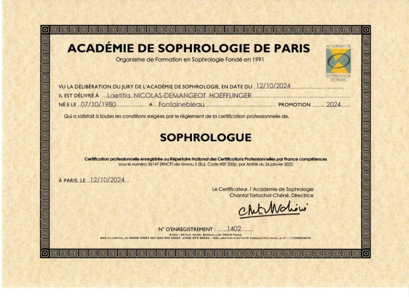 photo diplome Laetitia HOEFFLINGER