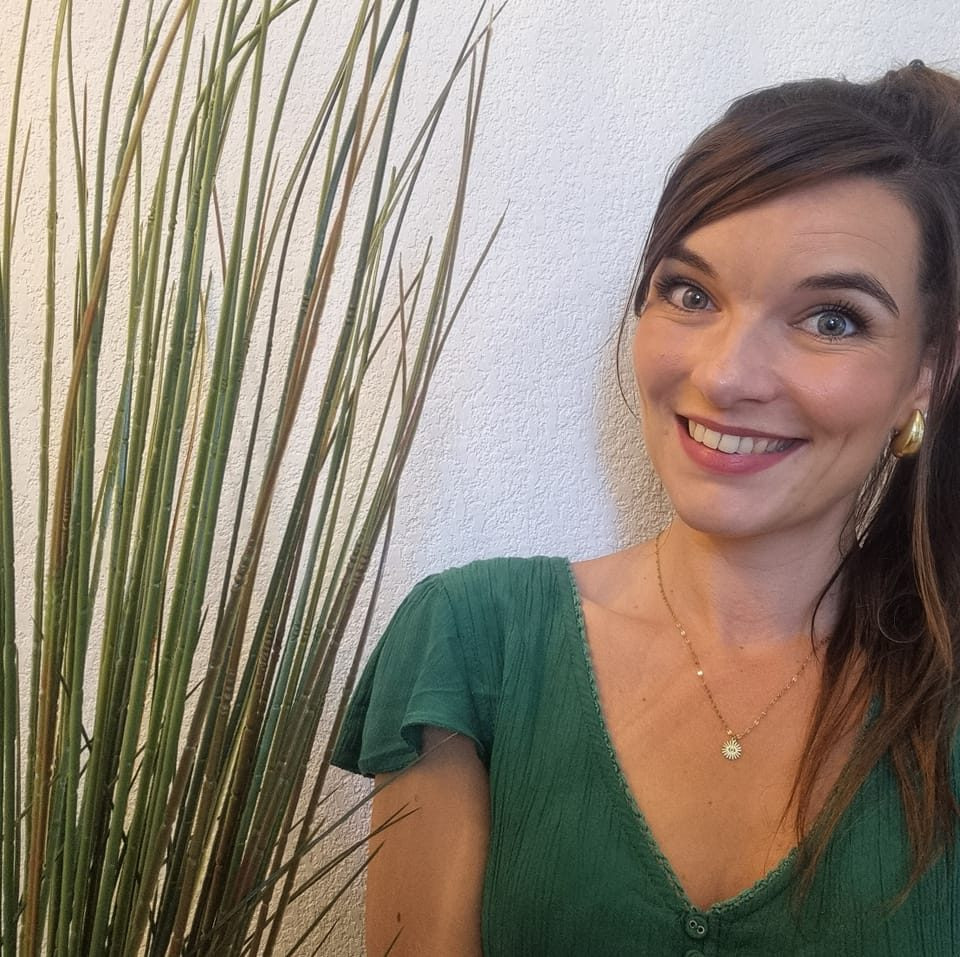 photo portrait Sabrina HERVIO kinésiologue