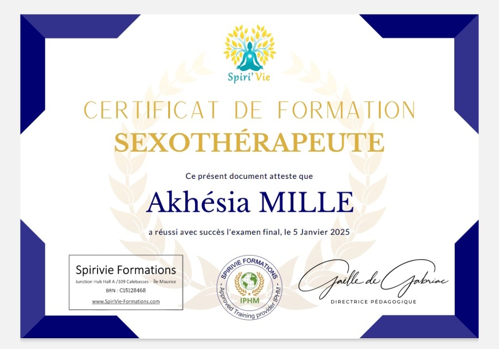 photo diplome Akhésia MILLE