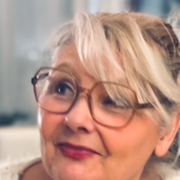 Virginie NAVILLE - Parents360°