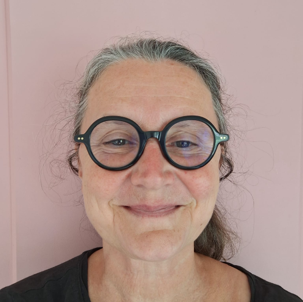 Claire B - Réflexologie plantaire intégrative