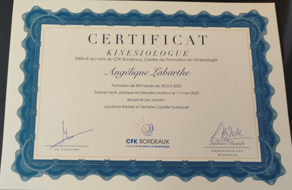 photo diplome ANGELIQUE LABARTHE