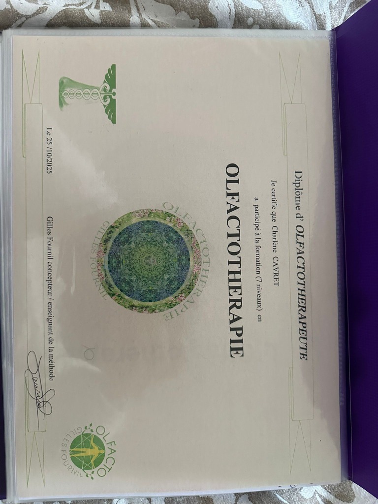 photo diplome Cavret Charlene