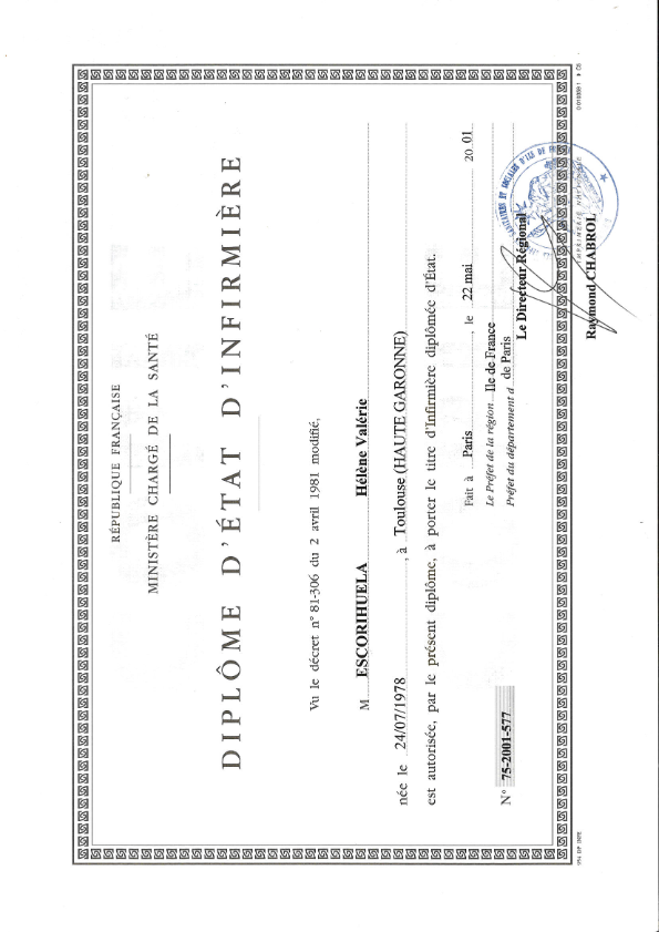 photo diplome Hélène ESCORIHUELA