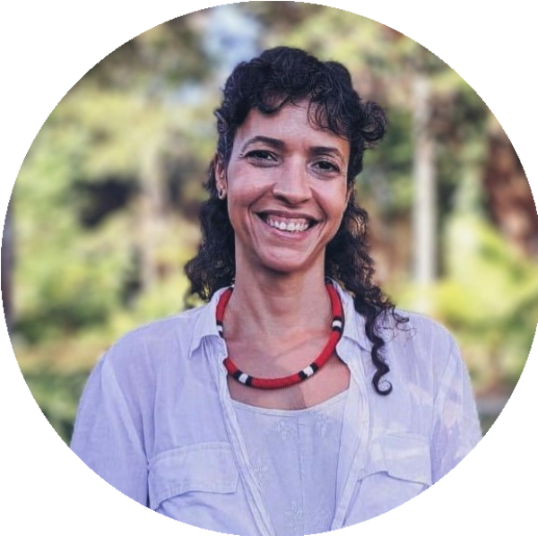 Iracema Guimarães - Herboristerie pour elles