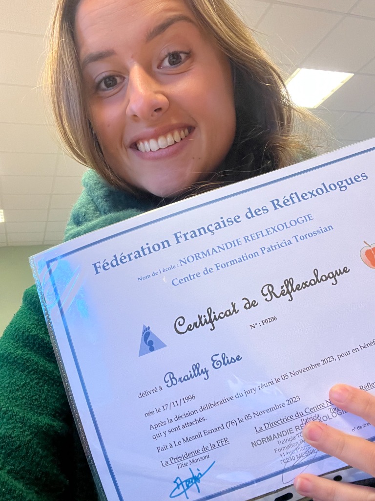 photo diplome Elise BRAILLY