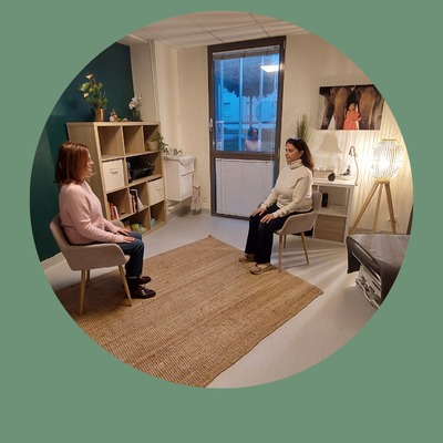 photo seance Caroline Chevet Sophrologue 