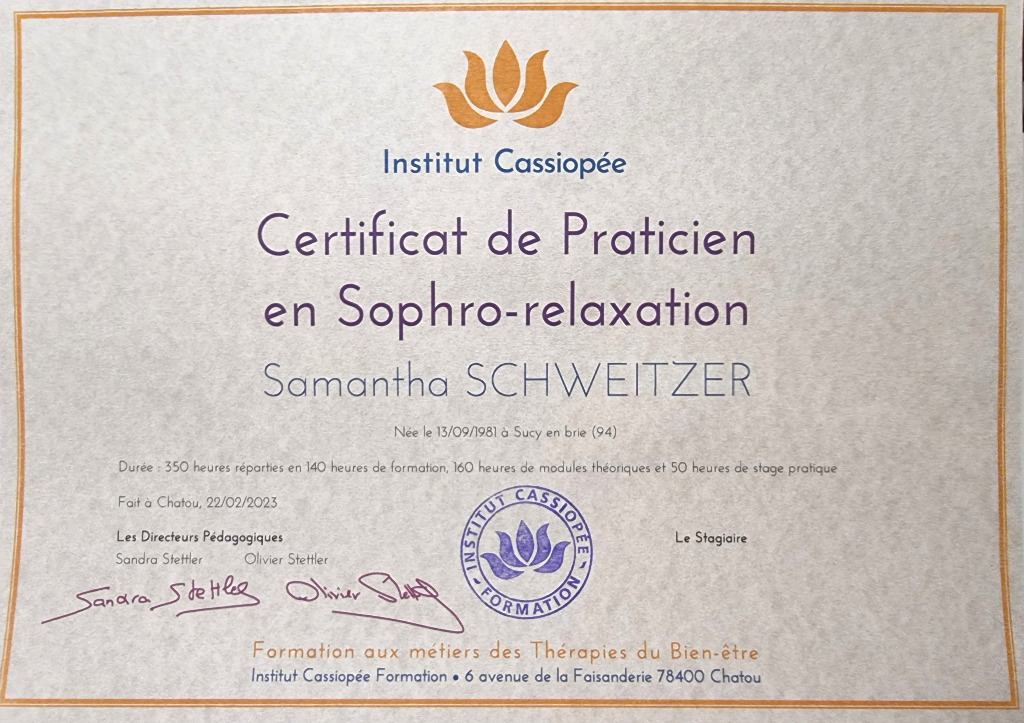 photo diplome Samantha SCHWEITZER Sophrologue