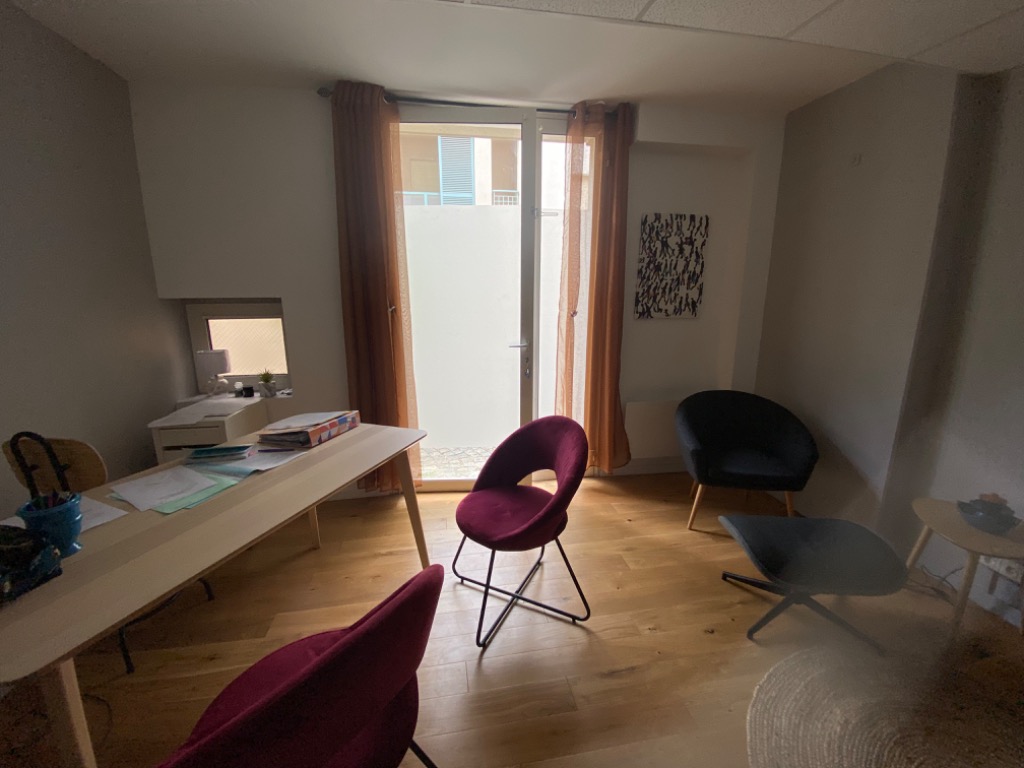 photo cabinet Virginie Caplot