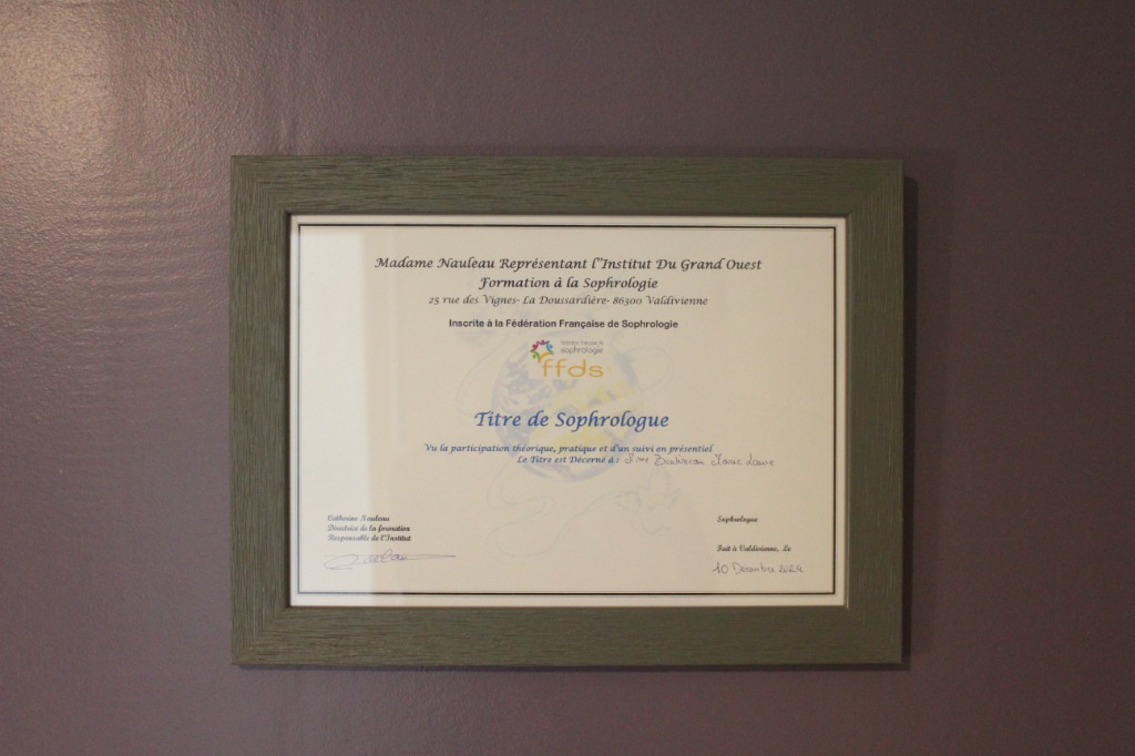 photo diplome Marie-Laure BOUTINEAU