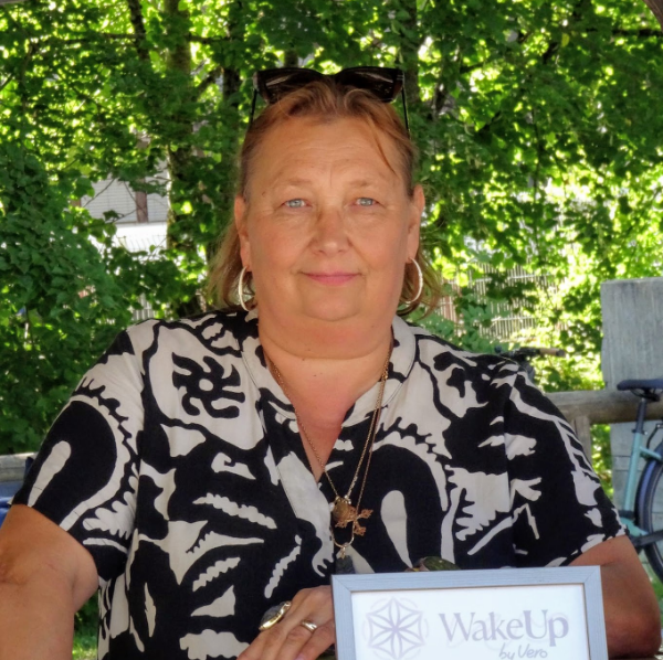 WakeUp by Vero Cruz-Mermy