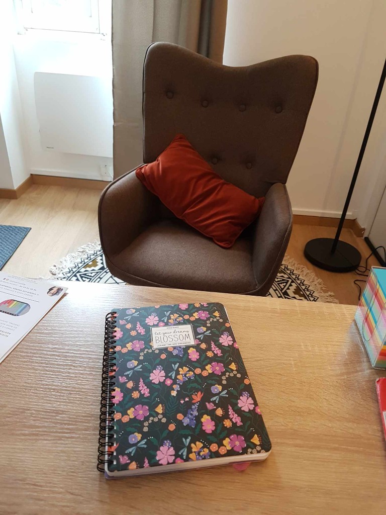 photo cabinet JESSICA HUTIER