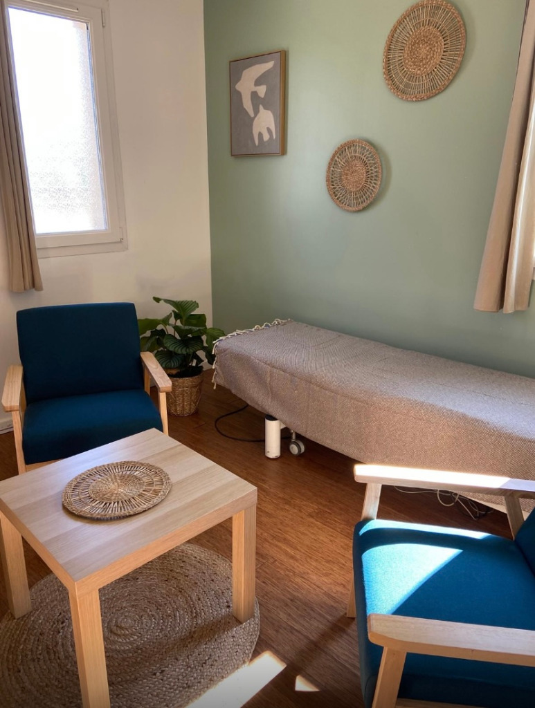 photo cabinet Priscilla Loste Sophrologue