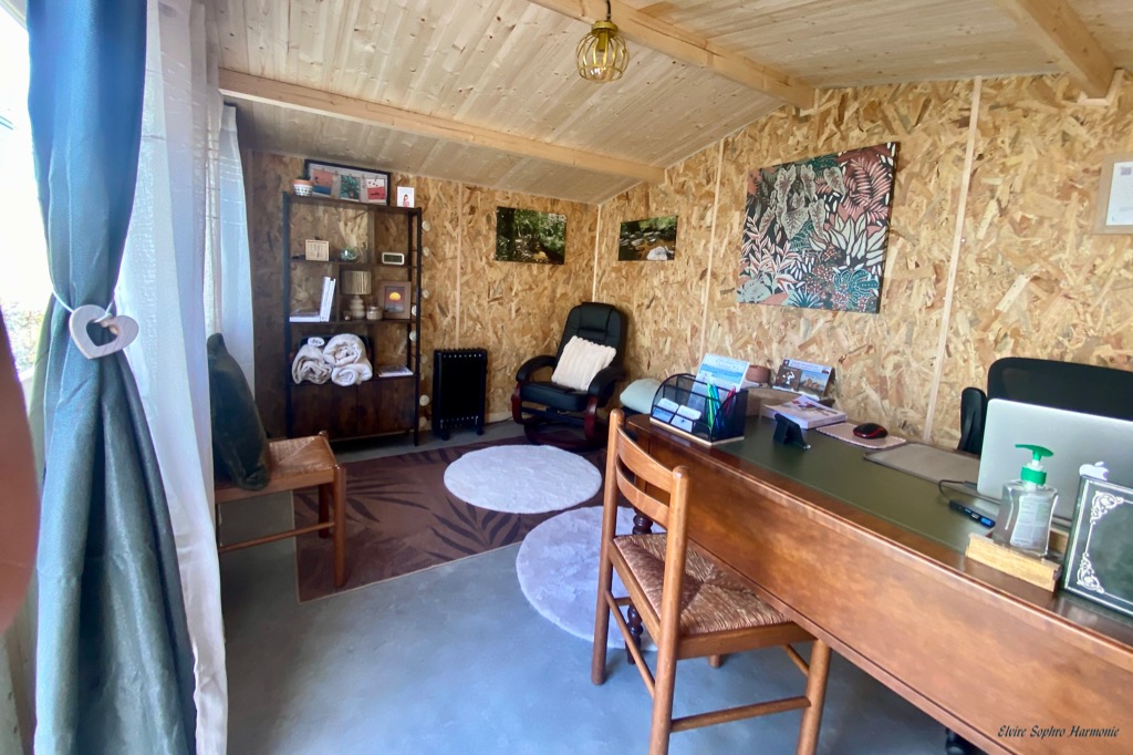 photo cabinet Elvire LACROIX Sophrologue Certifiée