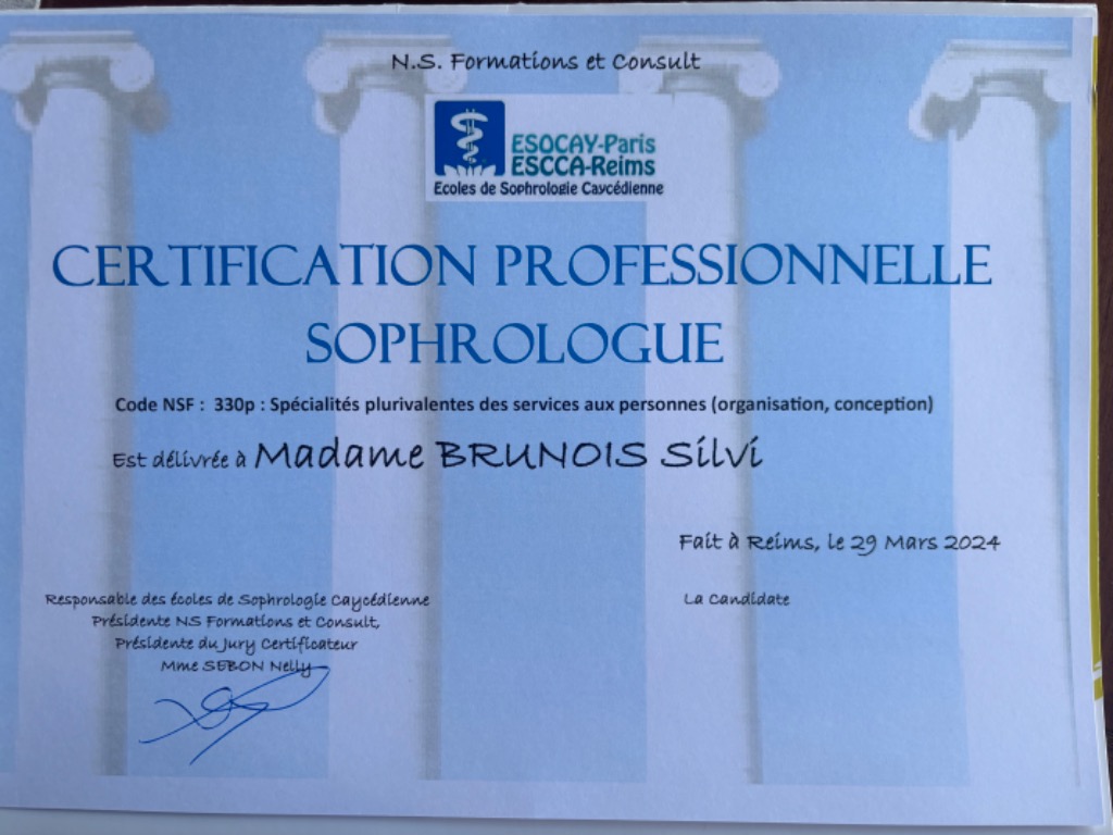 photo diplome Silvi BRUNOIS -SOPHROBEAM