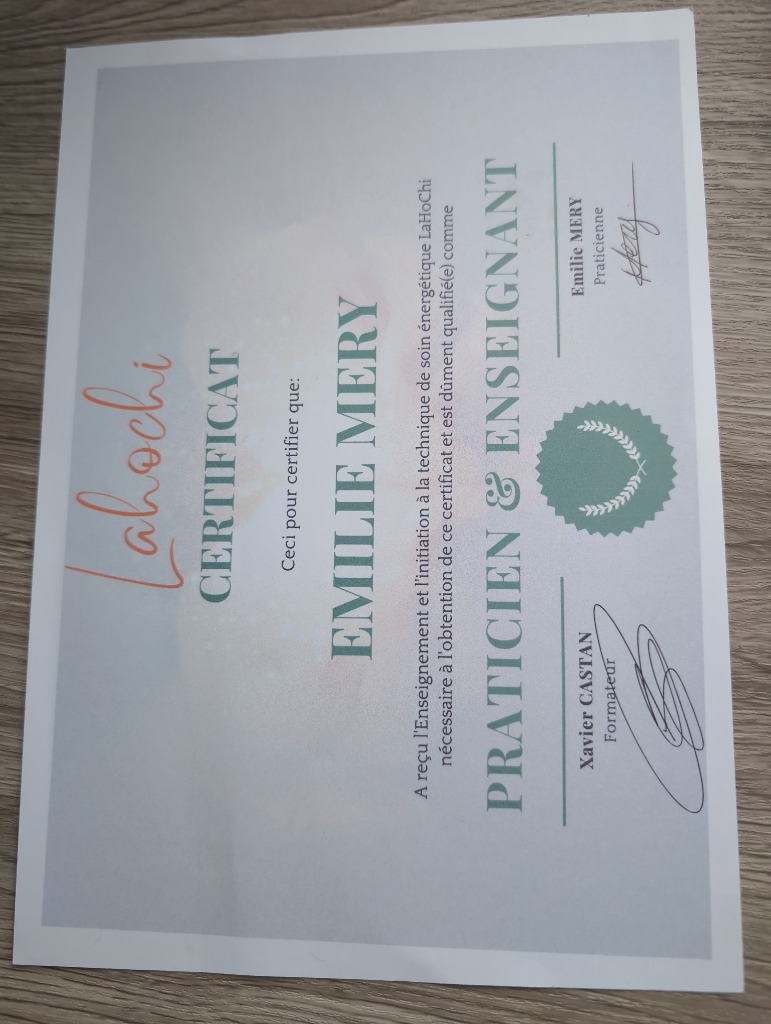 photo diplome Emilie Mery