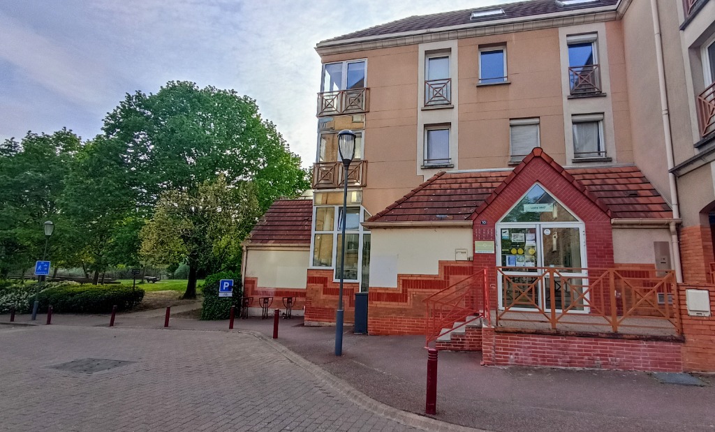 photo cabinet Cécile Hubert