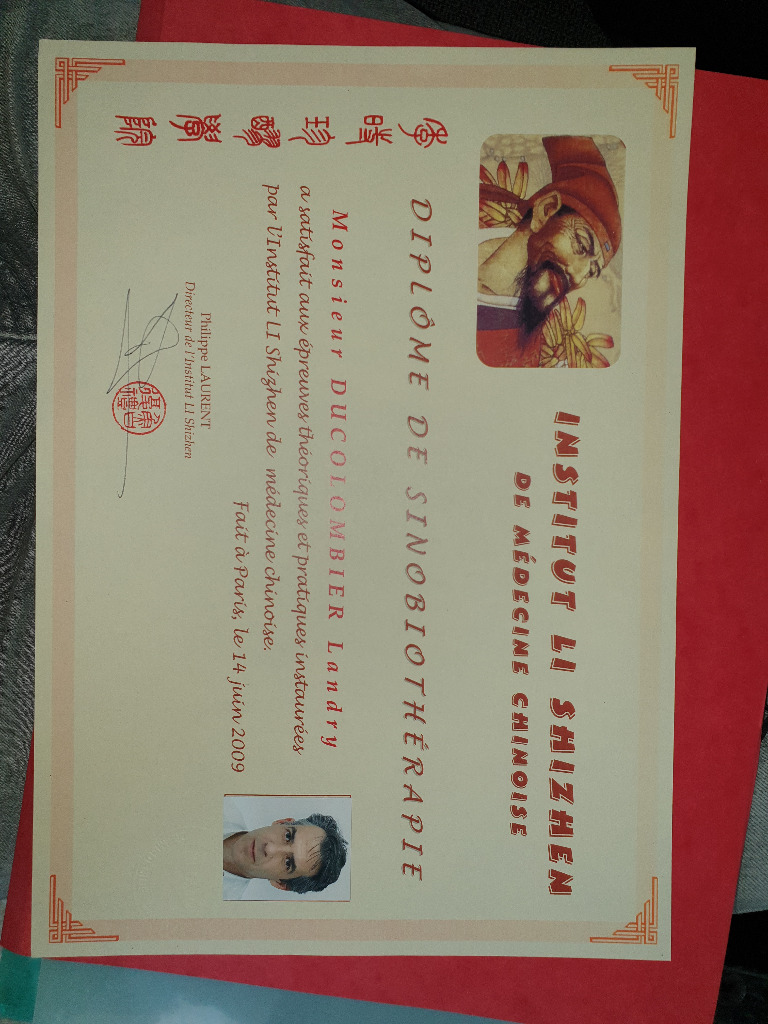 photo diplome LANDRY DUCOLOMBIER