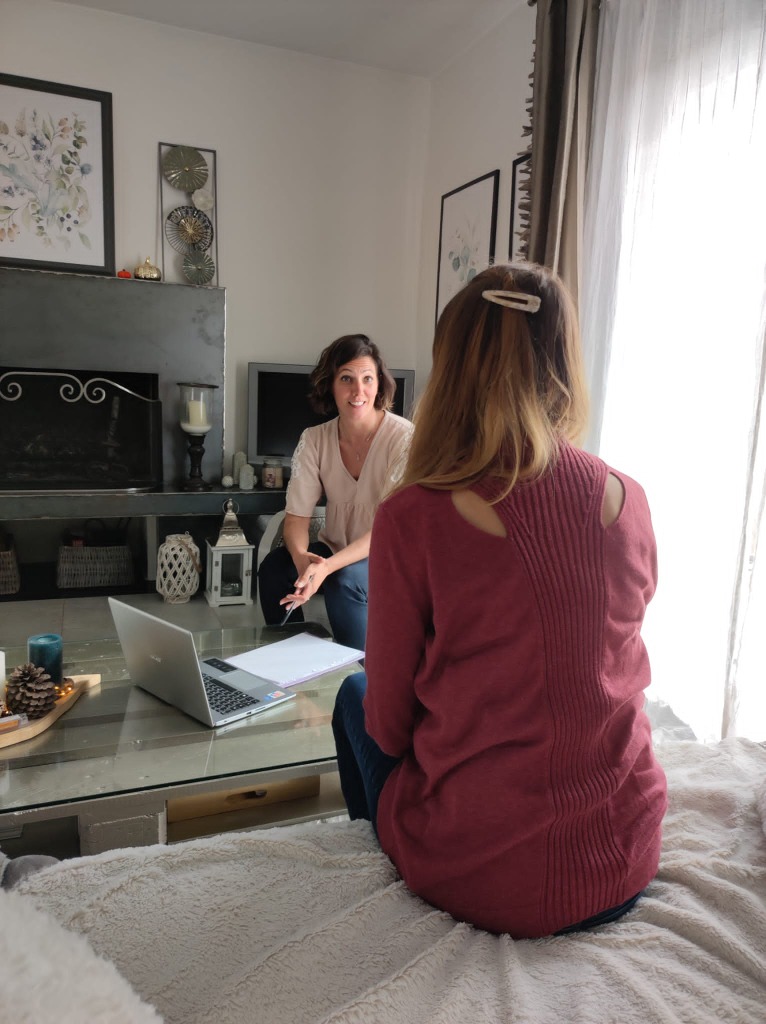 photo seance Jessica Gelot Thérapeute Individuelle et Familiale