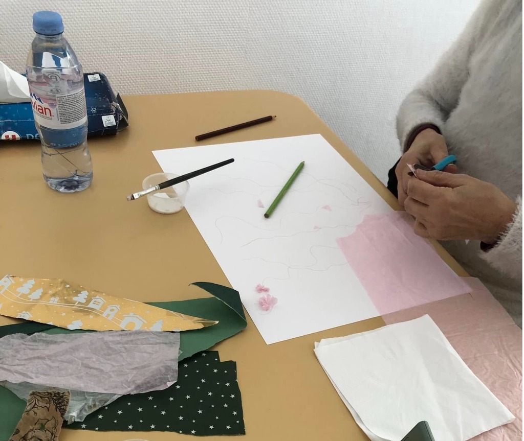 photo diplome Géraldine Senon ° Art-thérapeute certifiée