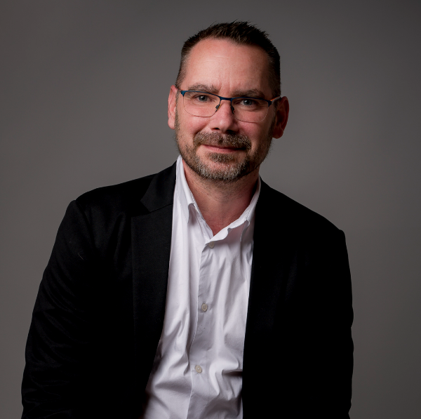 ADR CONSULTING | Mickaël Ravel