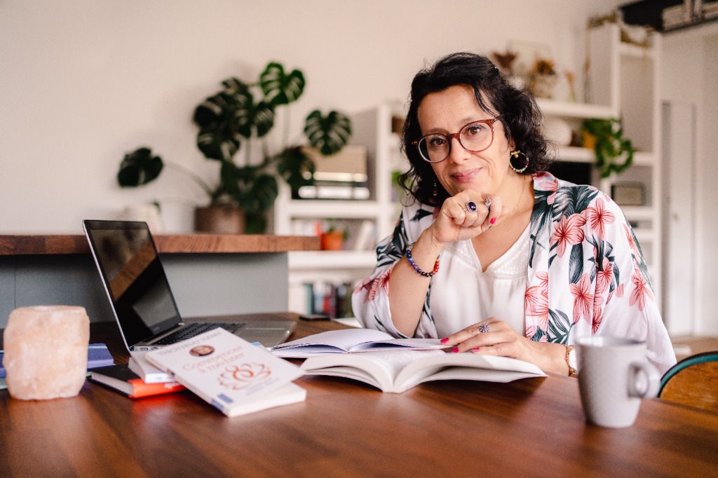 photo cabinet Farida Ait Kheddache