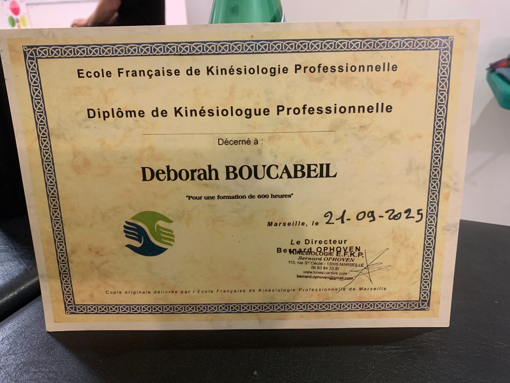 photo diplome DEBORAH BOUCABEIL