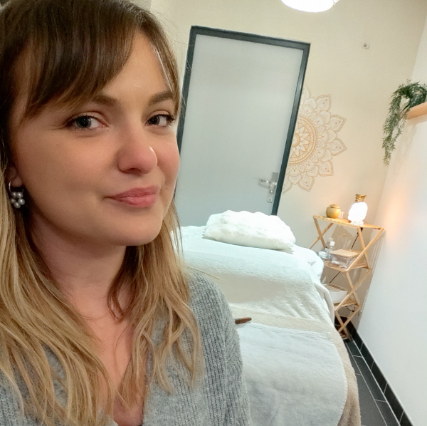 Amandine IHADDADENE - Réflexologue