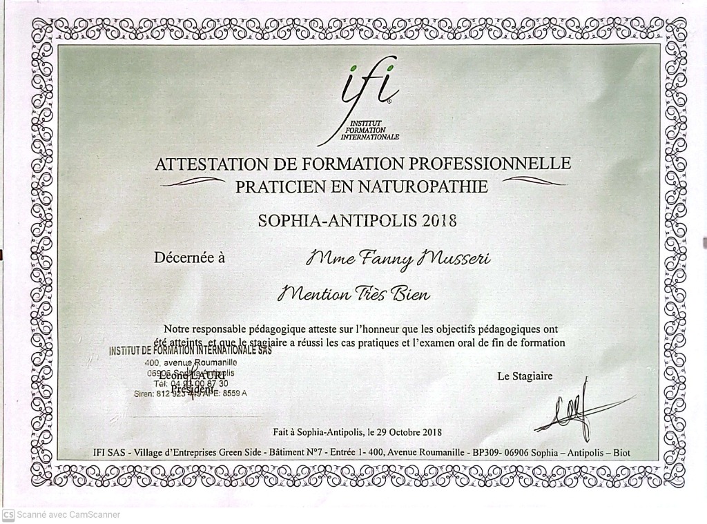 photo diplome Fanny Musseri