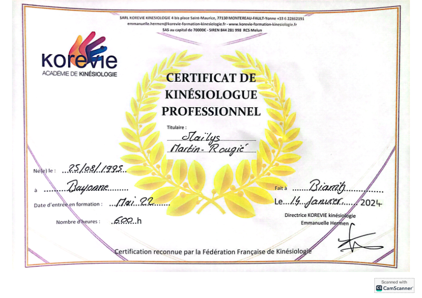 photo diplome Maïlys Locqueneux 