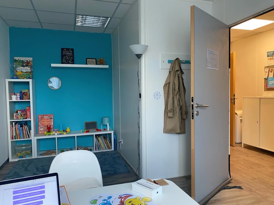 photo cabinet Amélie Ponty Sophrologue