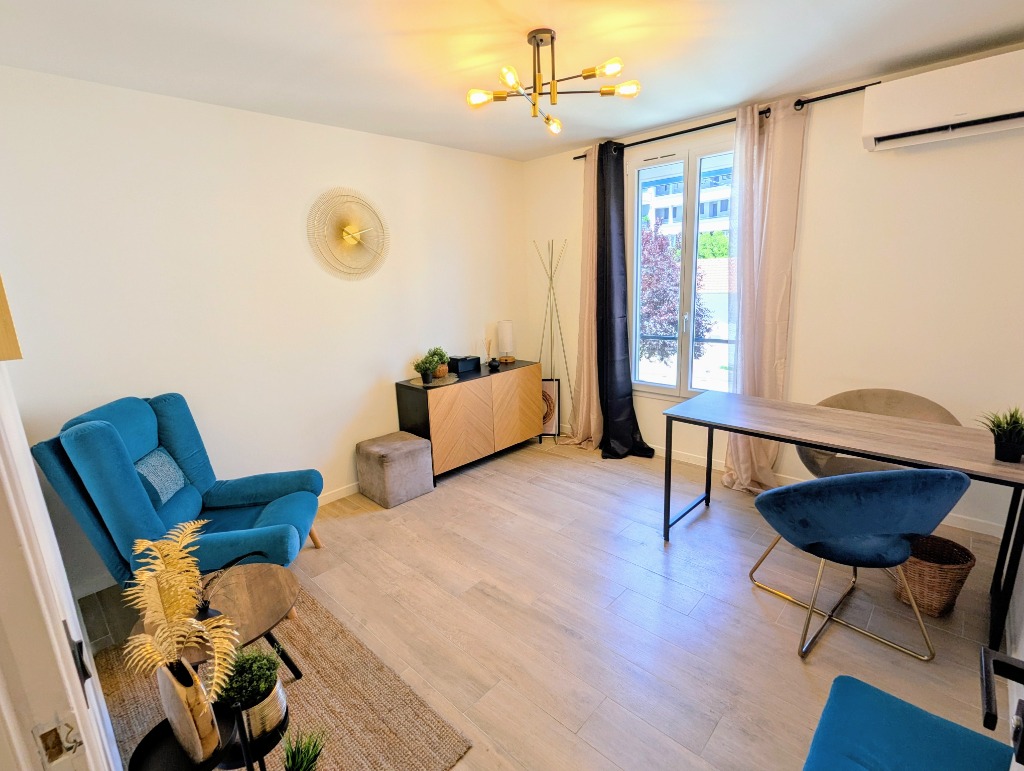 photo cabinet Elodie MARTIN BUGEAT 