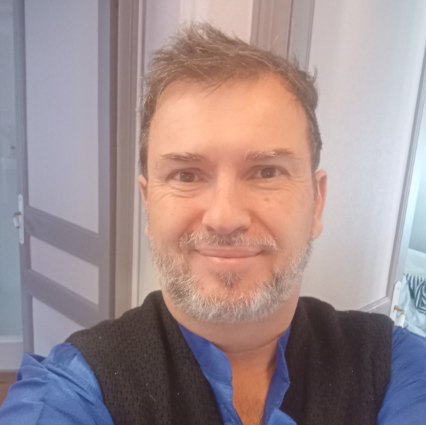 LAURENT VIDAL GUERISSEUR