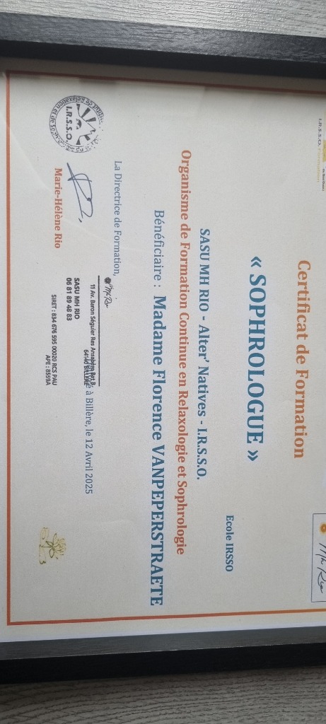 photo diplome ~ Emergence Harmonie ~ Florence Vanpeperstraete