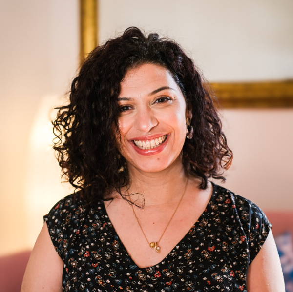 Sara DUSSUT-Gestalt praticienne/psychothérapie