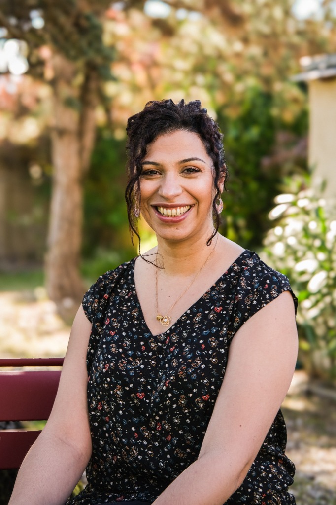 photo portrait Sara DUSSUT-Psychotherapie