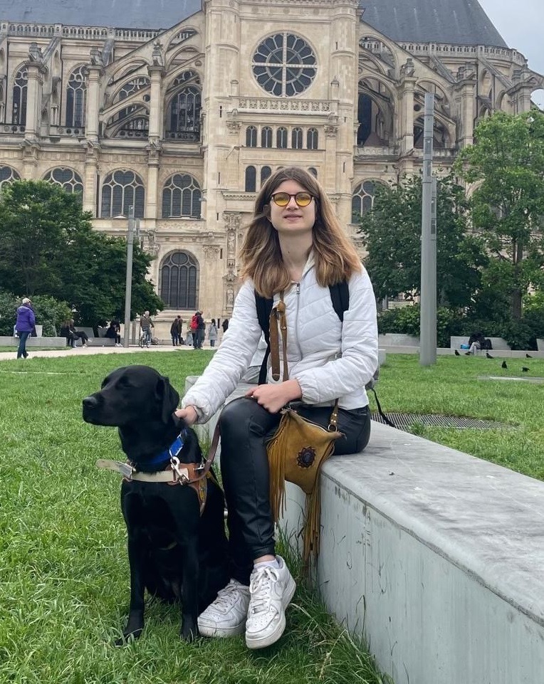 photo portrait Samantha LEFEBVRE  LES MAINS DE LA NATURE