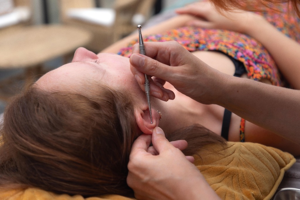 photo activite Audrey Cottenye réflexologie 