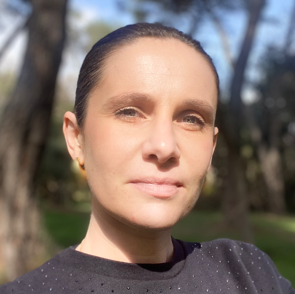 Anna Fabre - My Holitime