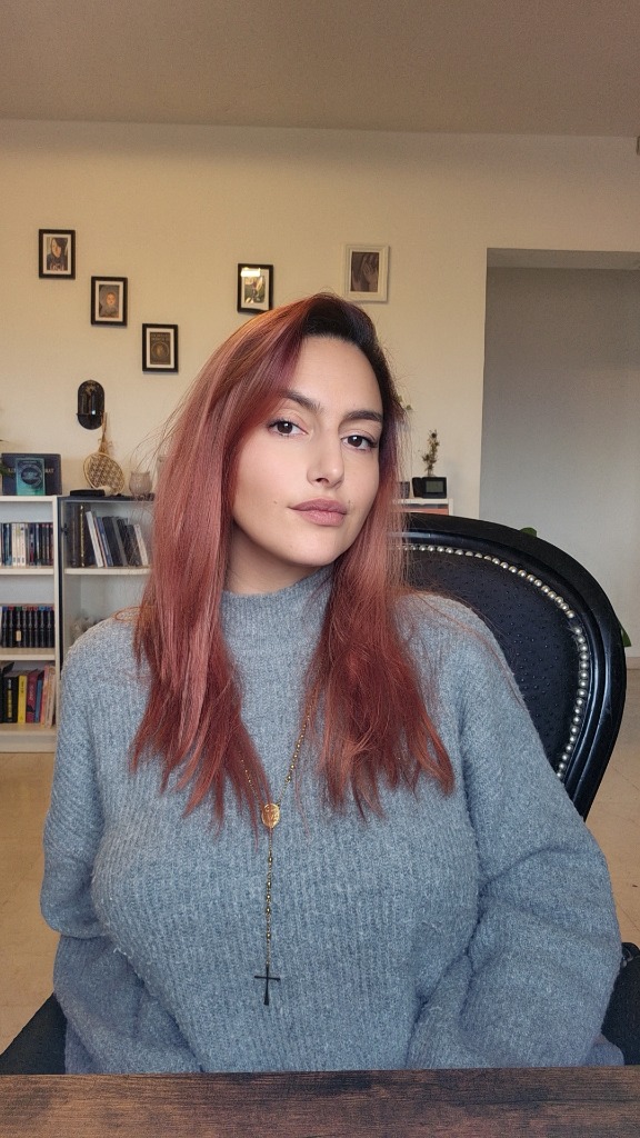 photo portrait Shirley - Voyante Médium