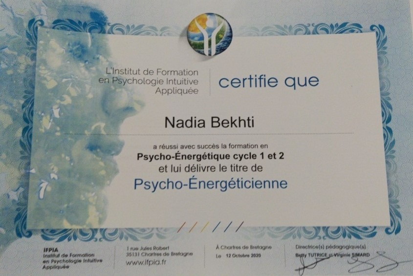 photo diplome Nadia Bekhti