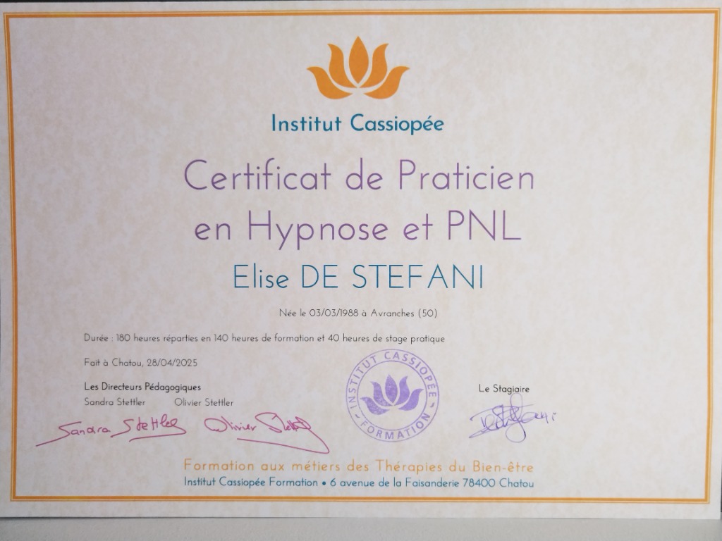 photo diplome Elise De Stefani 