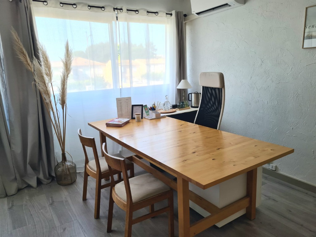 photo cabinet Céline Attar